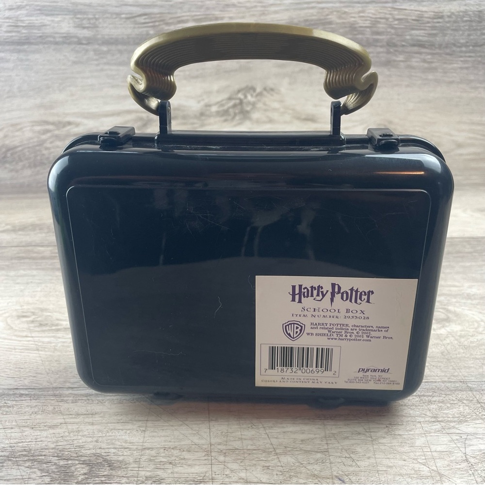 Vintage Harry Potter Plastic School Box 7x5x3” Pencil Supply Case - Picture 4 of 9